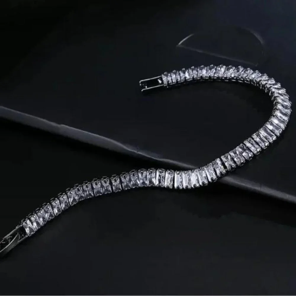 NEW ‘7’ 925 STERLING SILVER DIAMOND BRACELET, NICE BRACELET, CUTE BRACELET - Picture 6 of 6